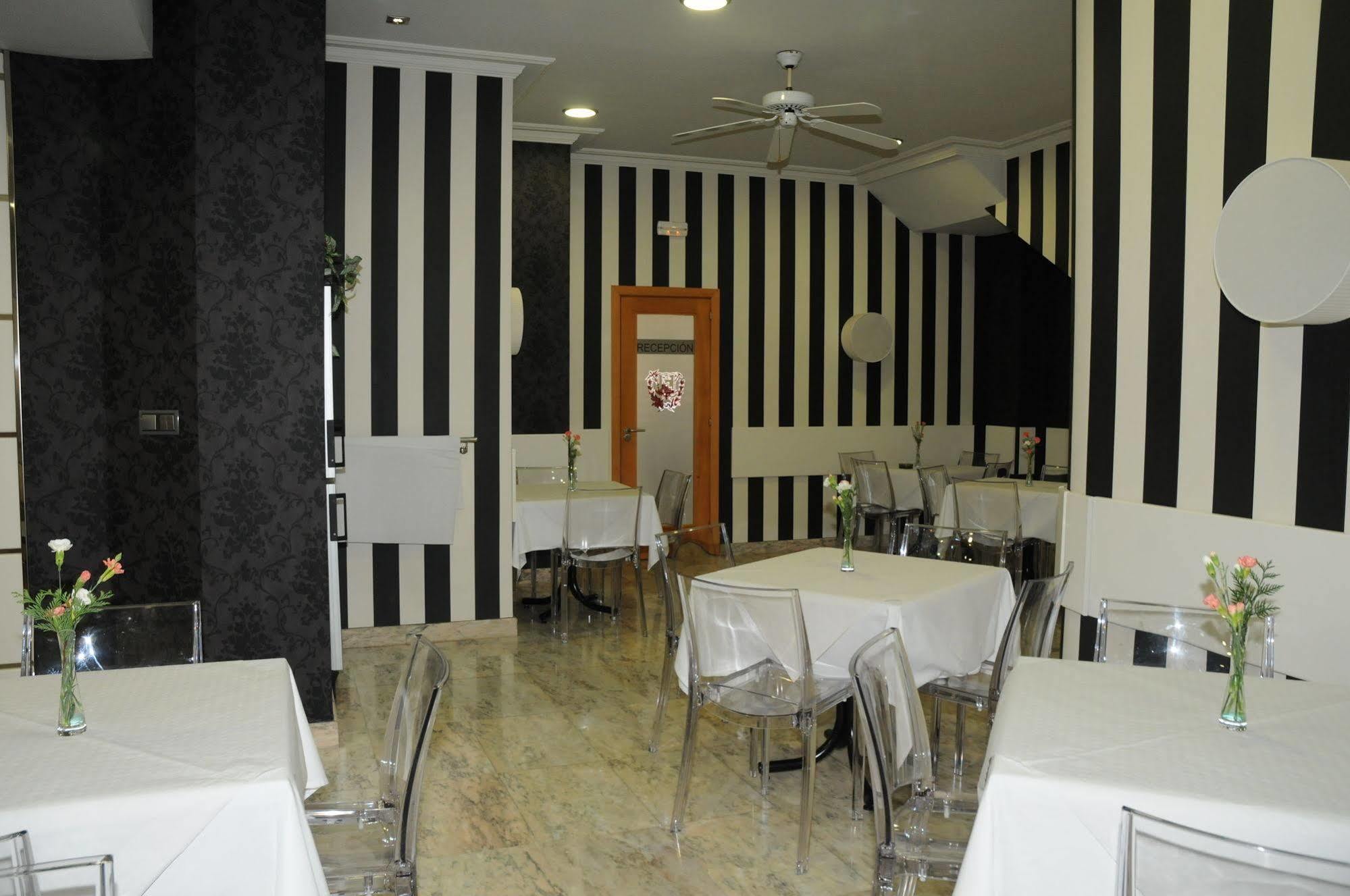 Hotel Canaima Vigo Exterior photo