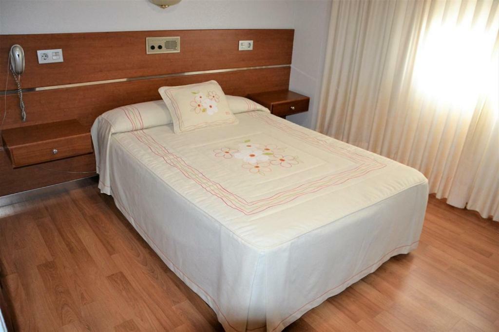 Hotel Canaima Vigo Exterior photo